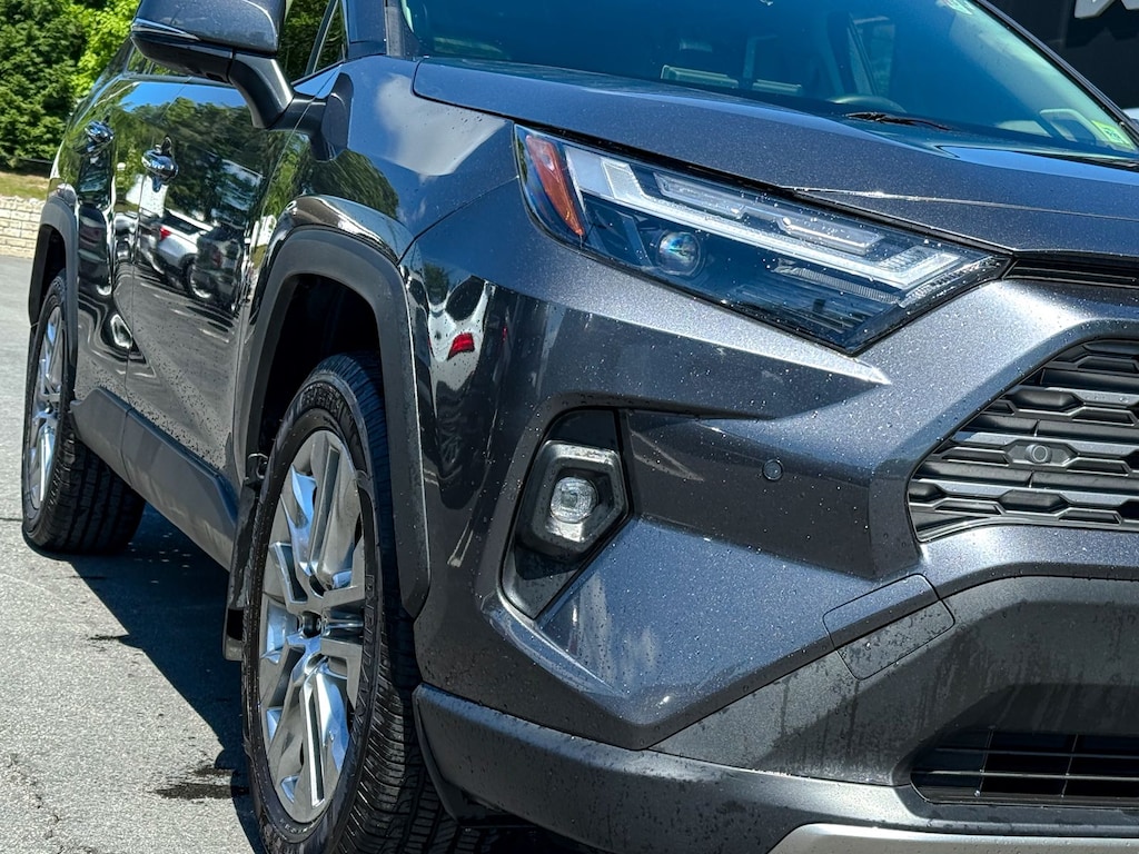 Used 2022 Toyota RAV4 Limited SUV