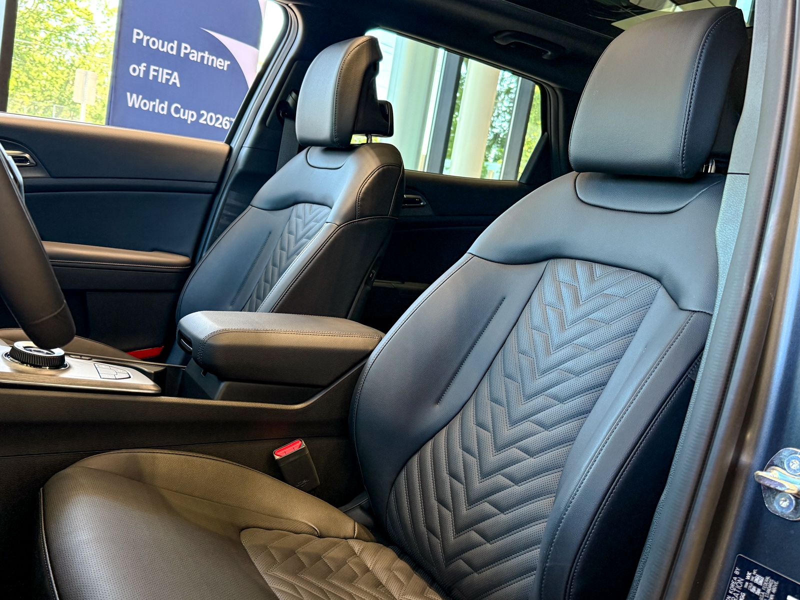 2026 Kia Sportage X-Line Hybrid - Photo 14