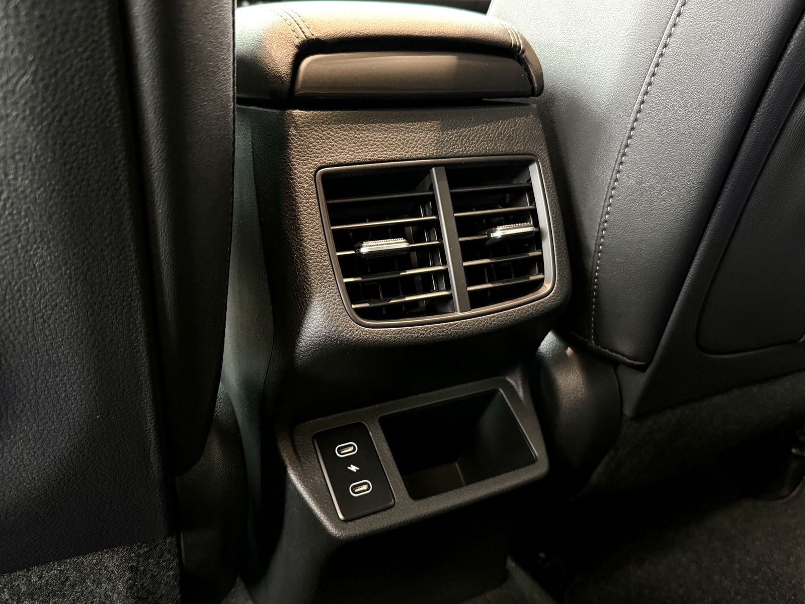 2026 Kia Seltos SX - Photo 32