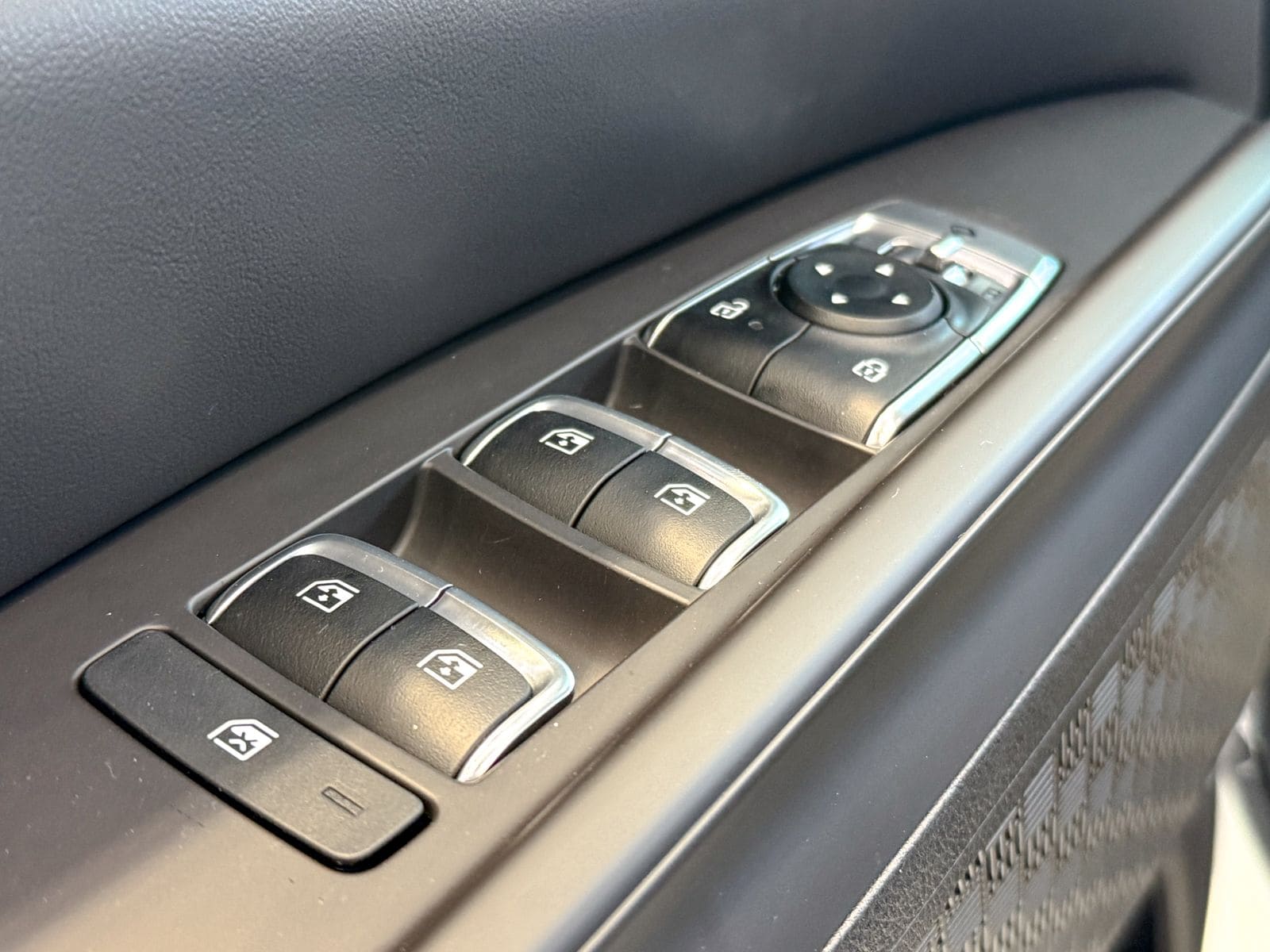 2026 Kia Carnival SX Prestige - Photo 17