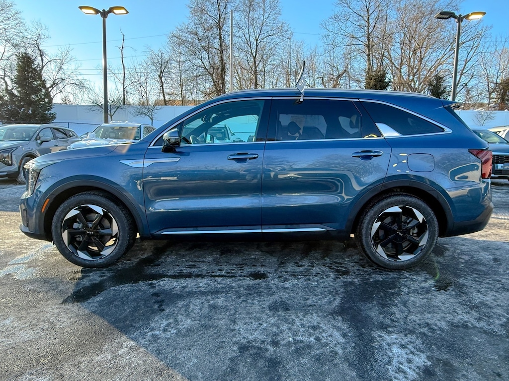 Certified 2025 Kia Sorento Hybrid SX Prestige SUV