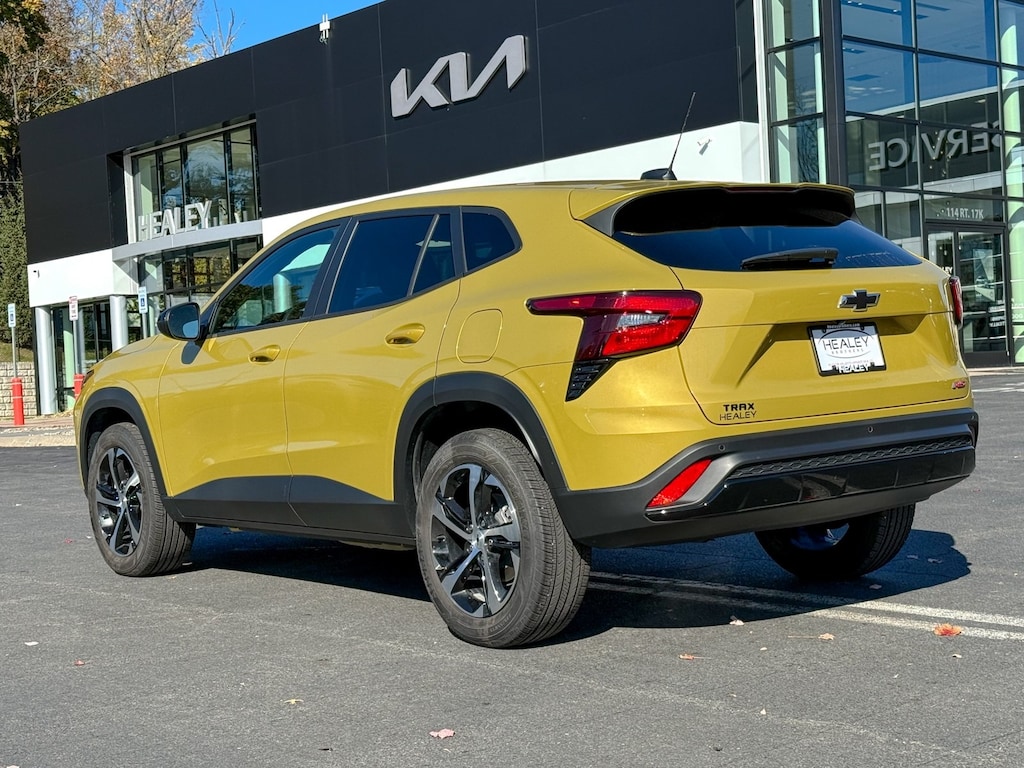 Used 2024 Chevrolet Trax 1RS SUV
