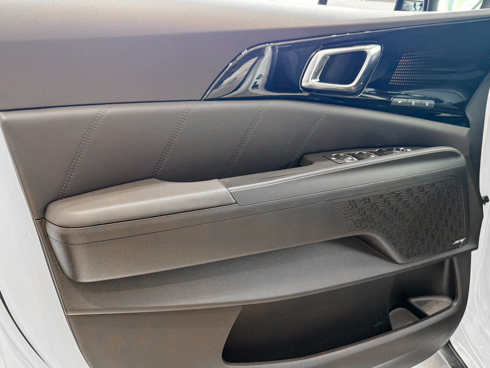 2026 Kia Carnival SX Prestige - Photo 16