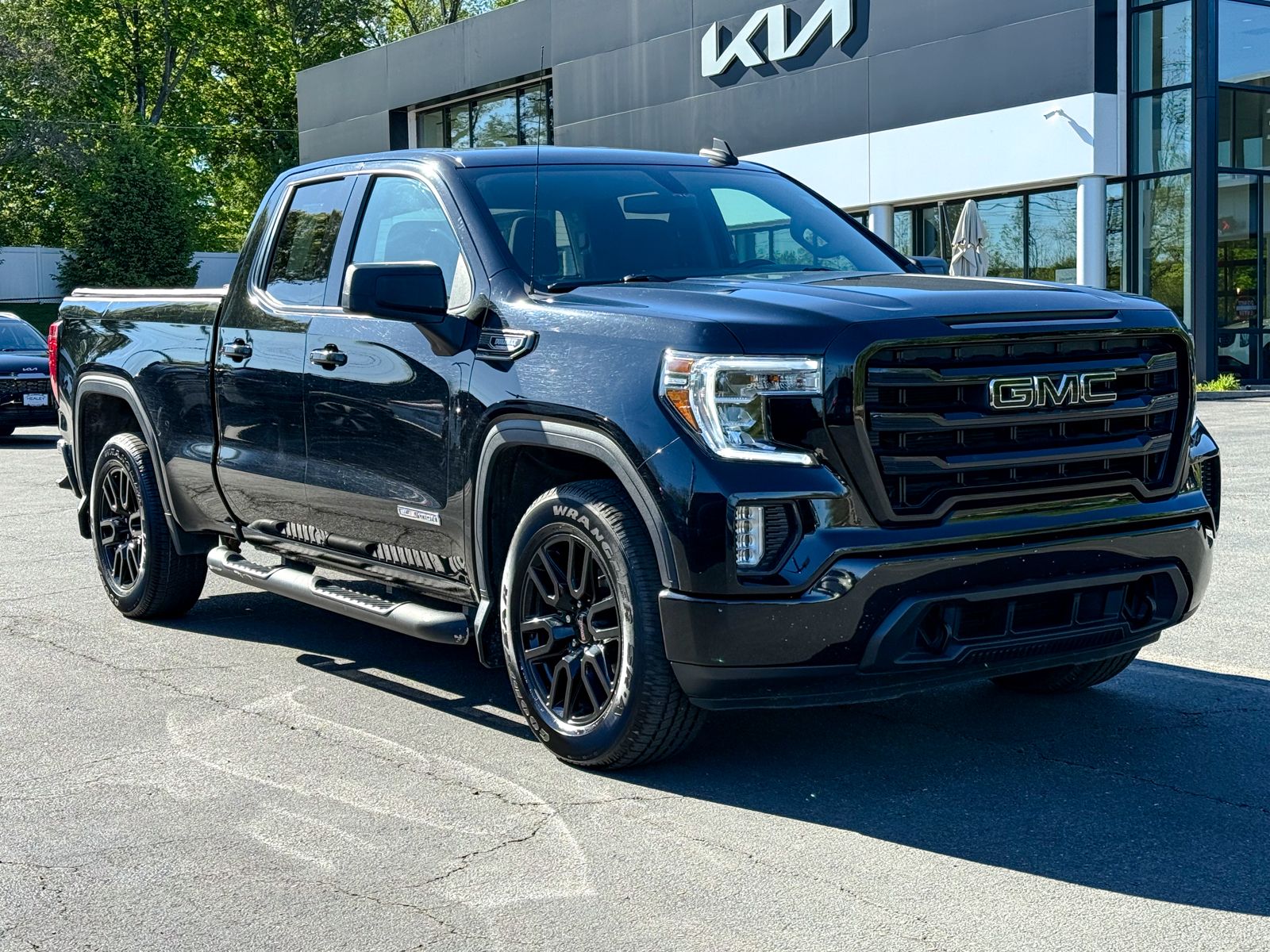2021 GMC Sierra Elevation 4WD Double Cab Standard Box's photo