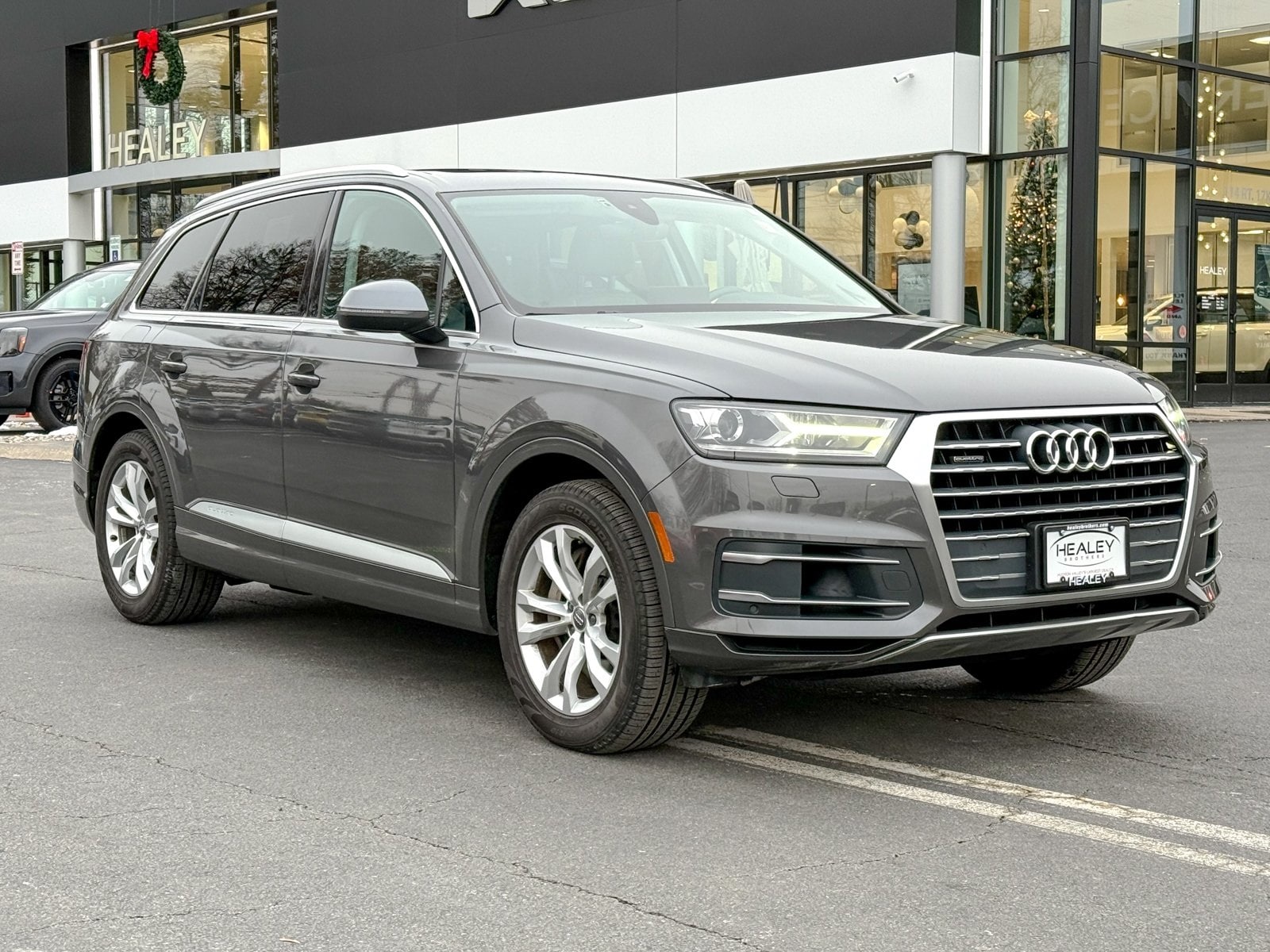 2018 Audi Q7 Premium Plus's photo