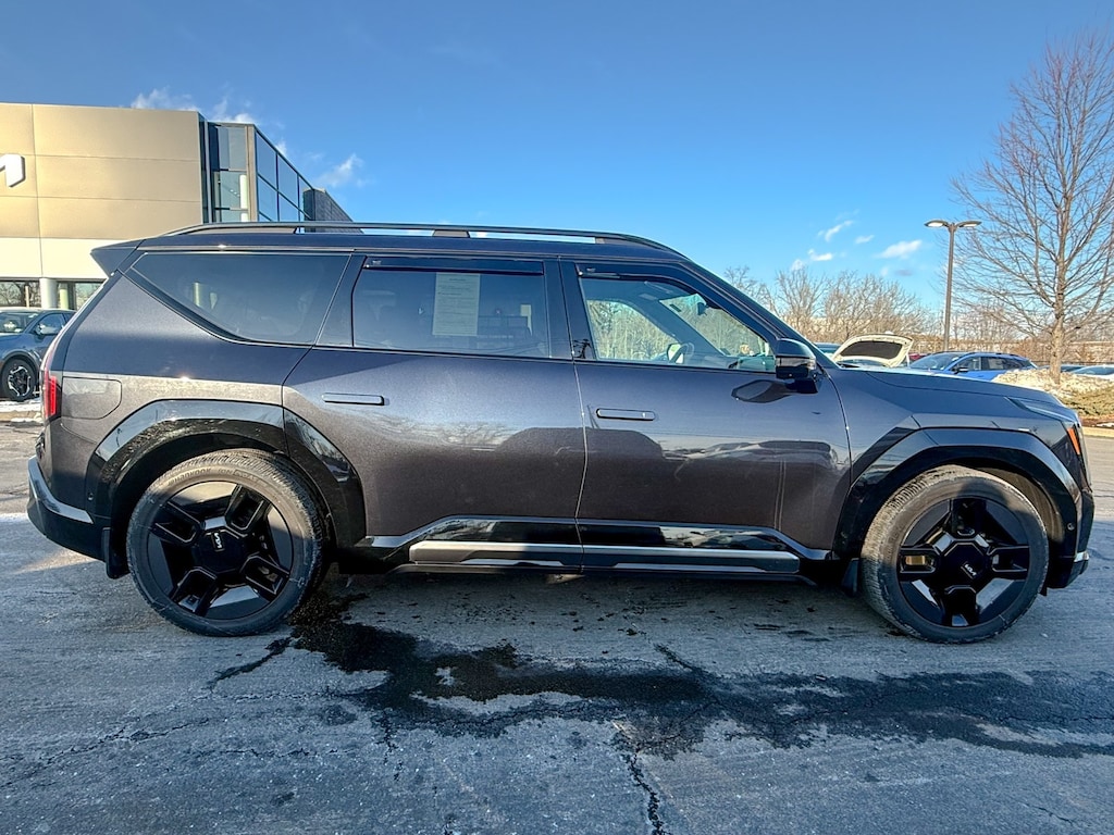Certified 2025 Kia EV9 GT-Line SUV
