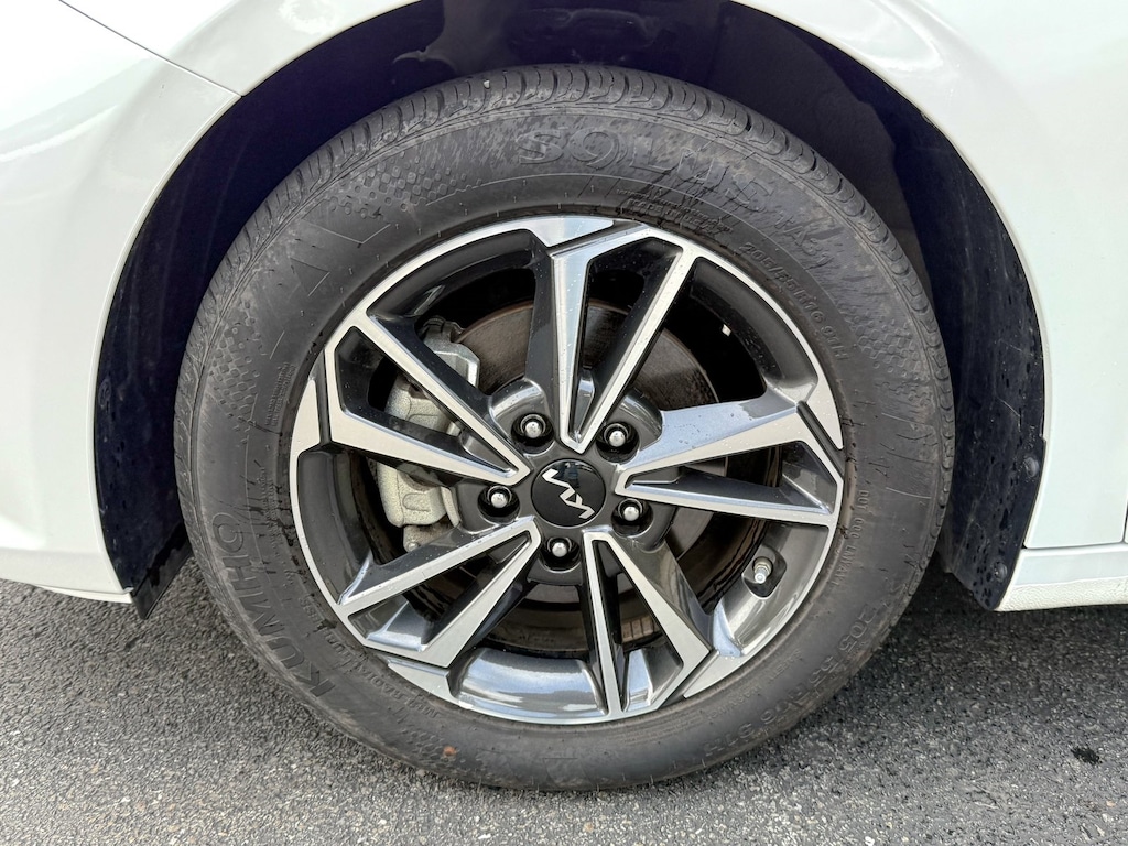 Certified 2024 Kia Forte LXS Sedan