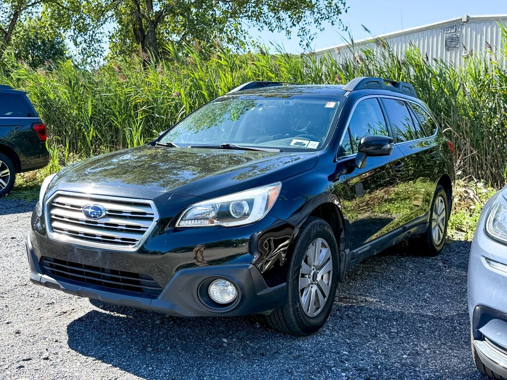 Used 2015 Subaru Outback 2.5i Premium w/ Moonroof/Power Rear Gate SUV