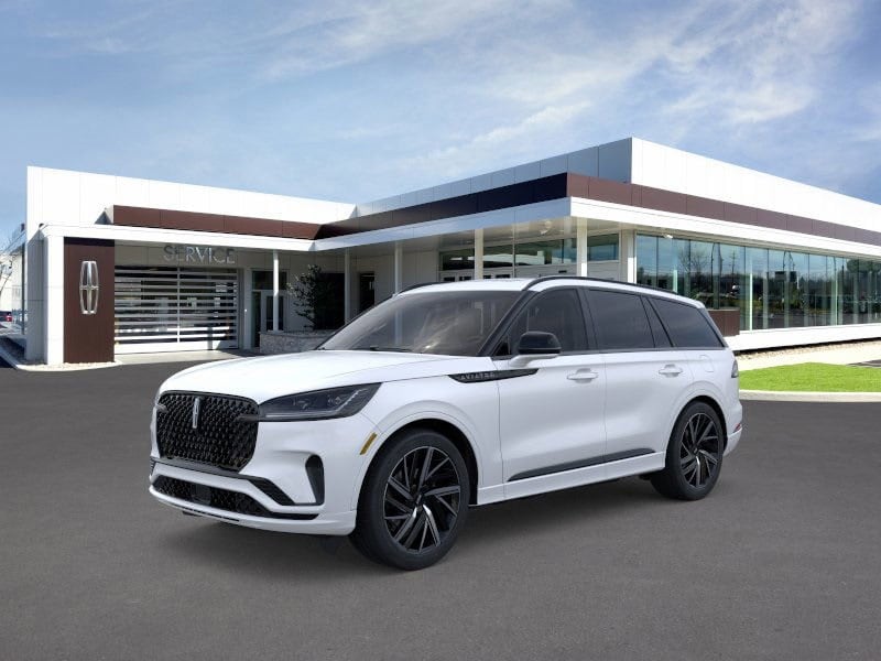 2026 Lincoln Aviator Black Label's photo