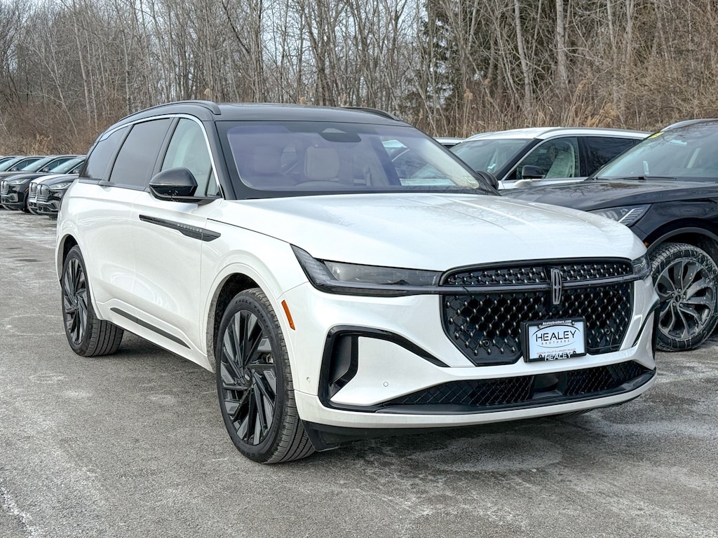 Certified 2024 Lincoln Nautilus Black Label SUV