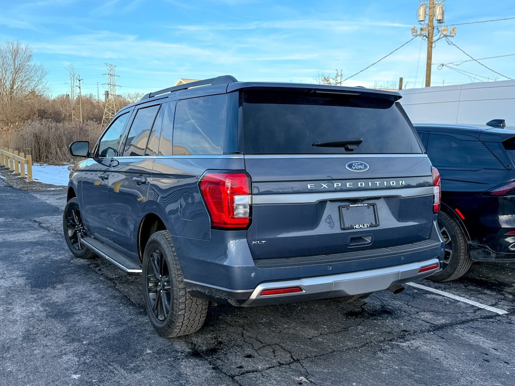 Used 2023 Ford Expedition XLT SUV