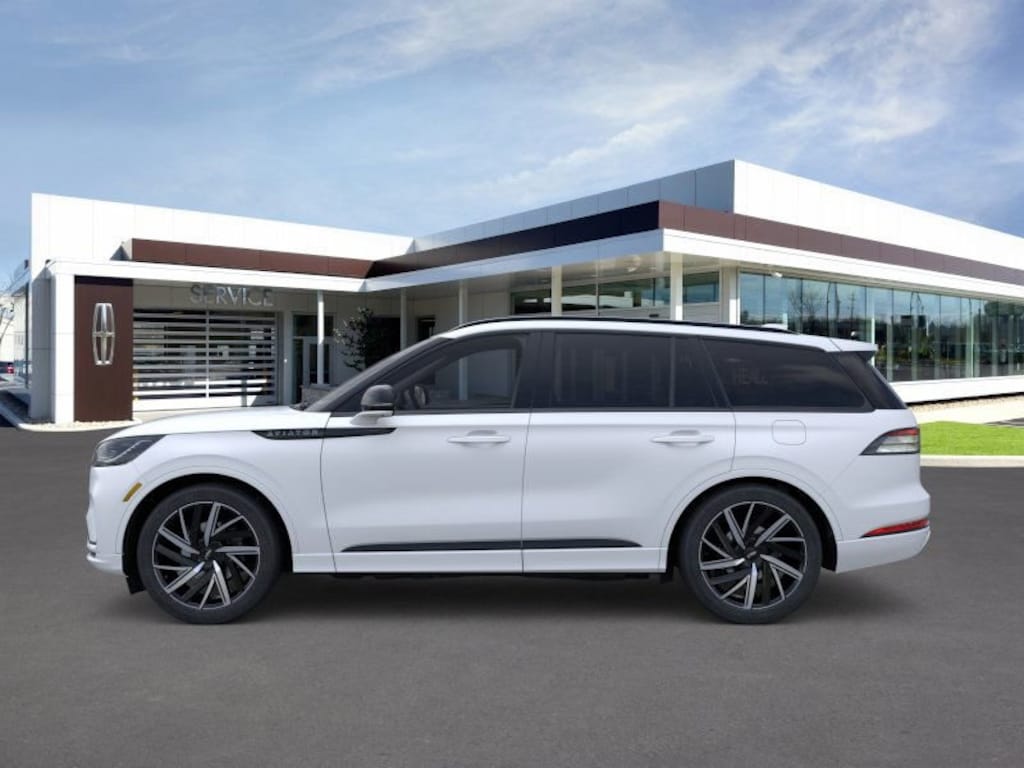 New 2026 Lincoln Aviator Black Label SUV