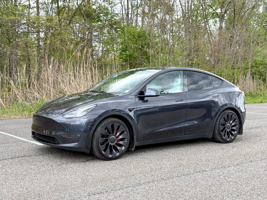 Used 2024 Tesla Model Y Performance SUV