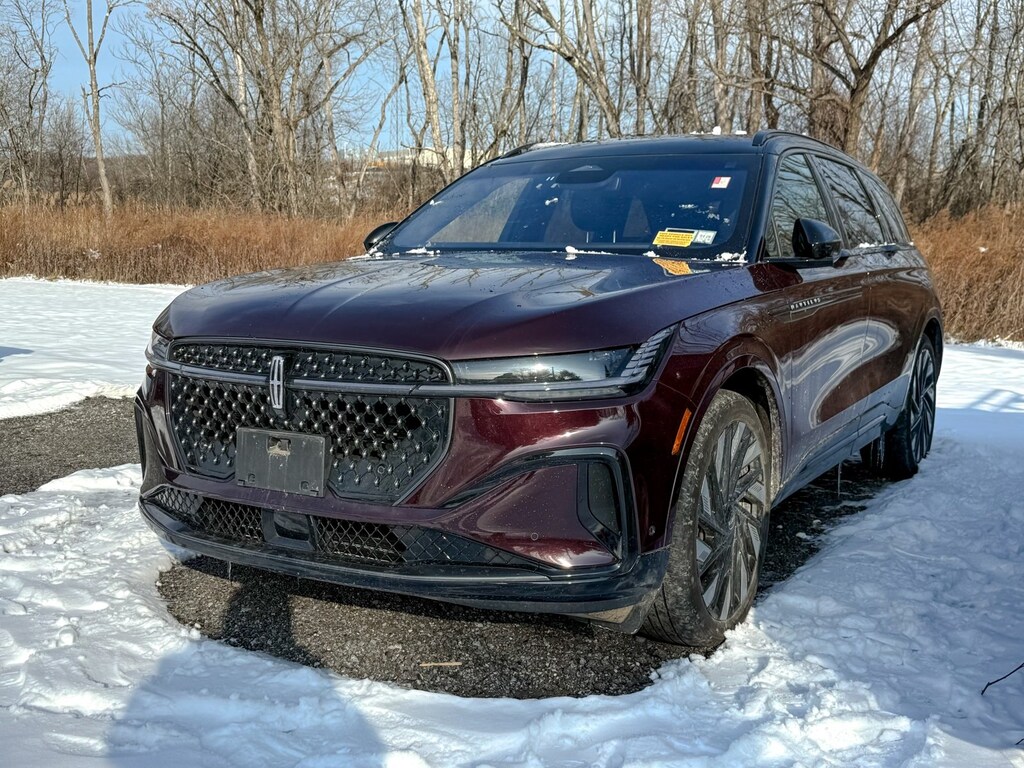 Used 2024 Lincoln Nautilus Reserve SUV