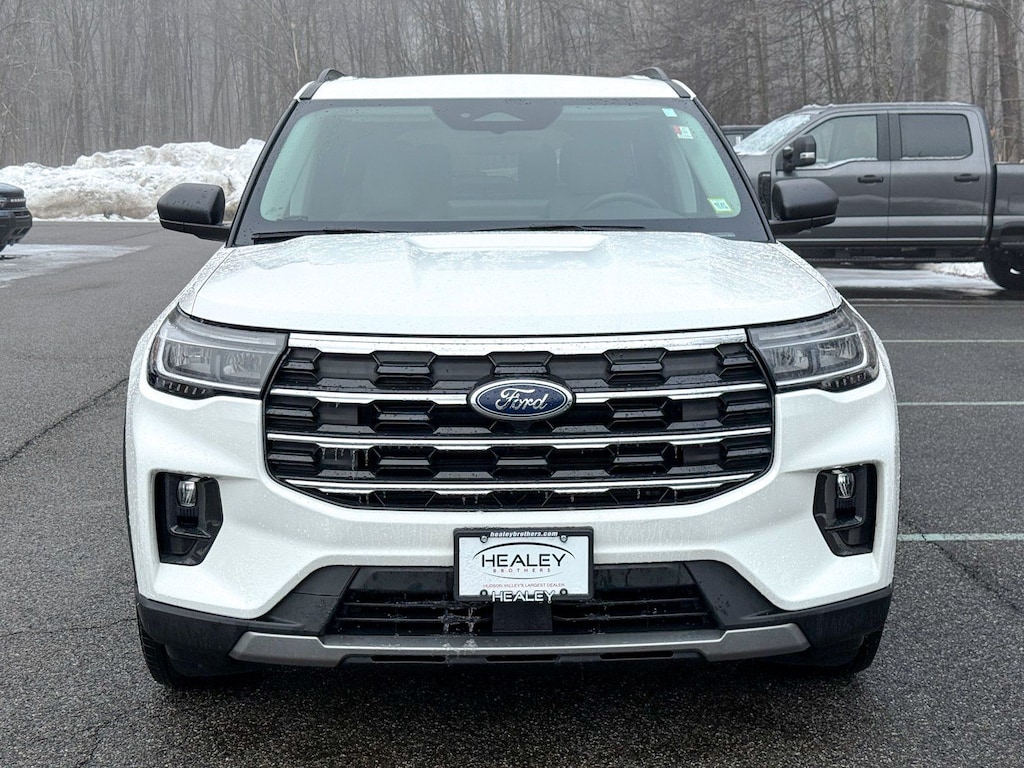 Used 2025 Ford Explorer Active SUV