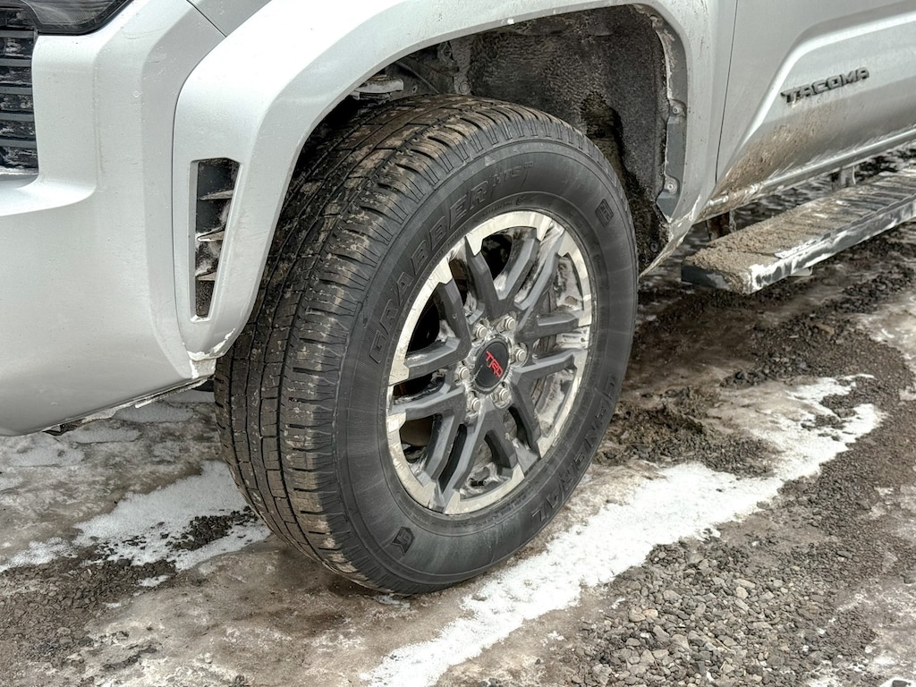 Used 2024 Toyota Tacoma Truck Double Cab