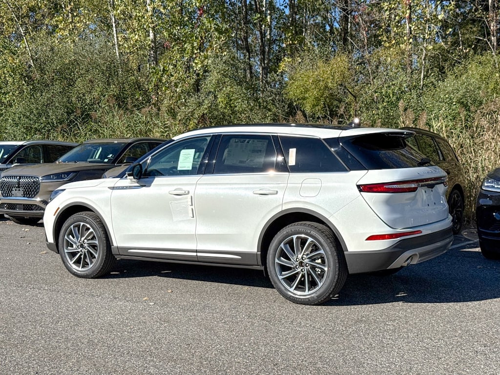 New 2025 Lincoln Corsair Premiere SUV