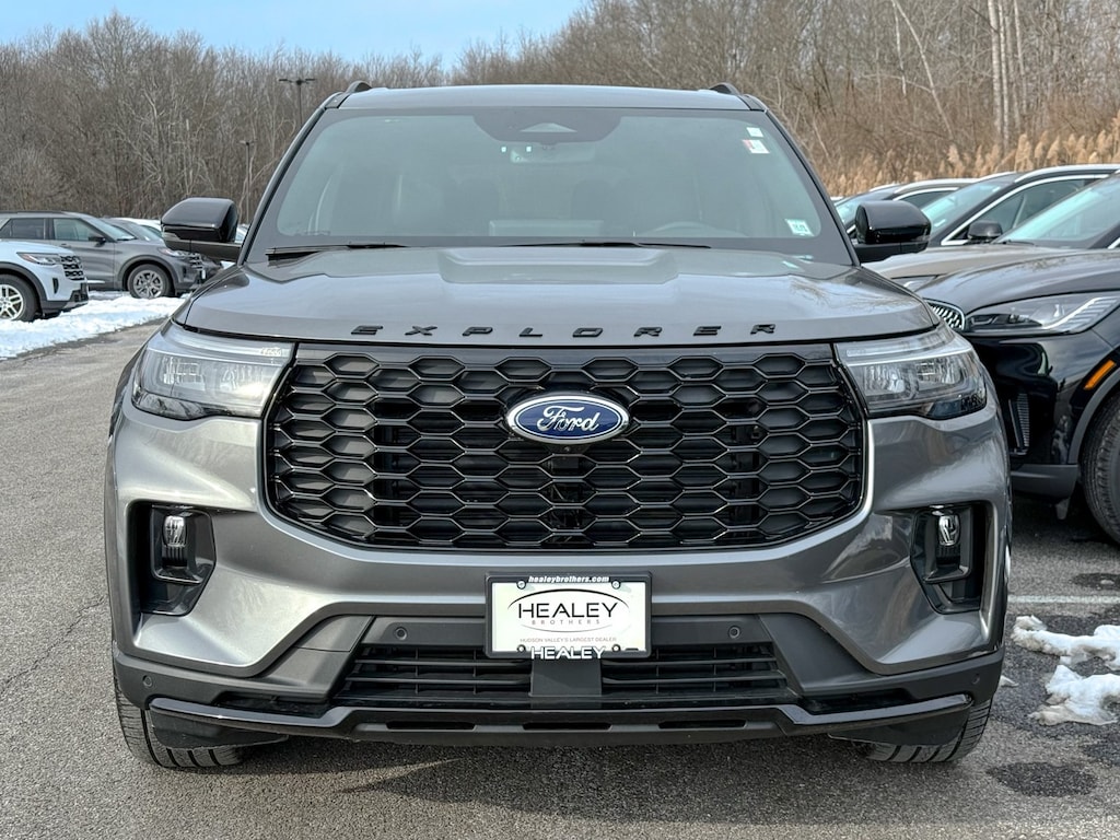 Used 2025 Ford Explorer ST-Line SUV