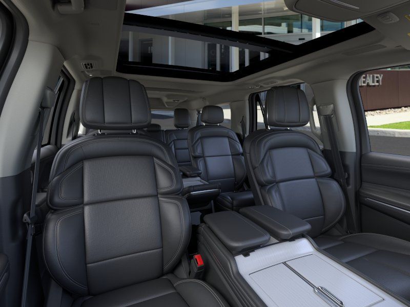 2026 Lincoln Navigator Reserve L - Photo 10