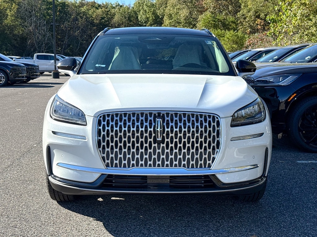 New 2025 Lincoln Corsair Premiere SUV