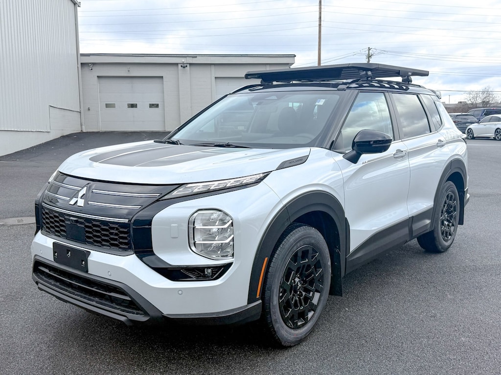 New 2026 Mitsubishi Outlander Trail Edition SUV
