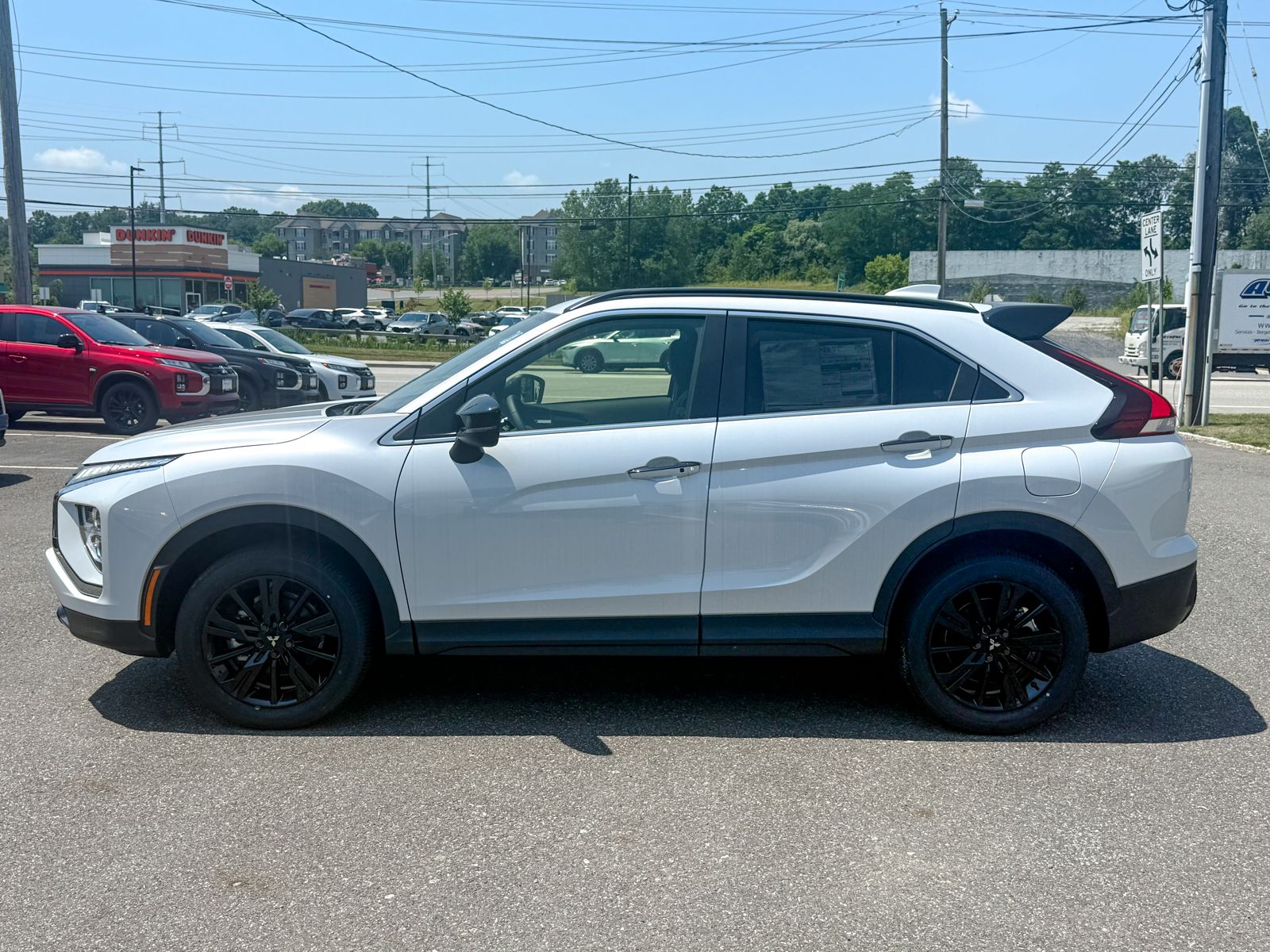 2026 Mitsubishi Eclipse Cross Black Edition - Photo 4