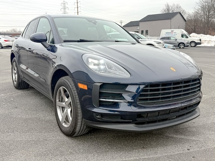 2021 Porsche Macan Base SUV