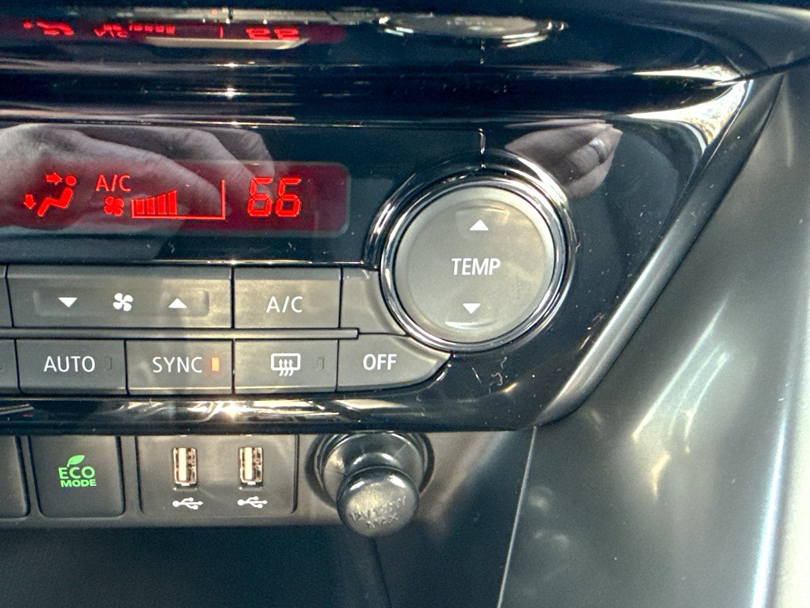 2026 Mitsubishi Eclipse Cross Black Edition - Photo 36