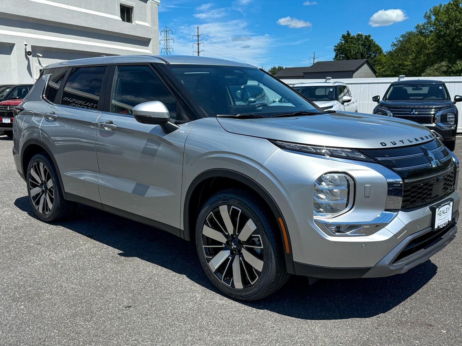 2025 Mitsubishi Outlander