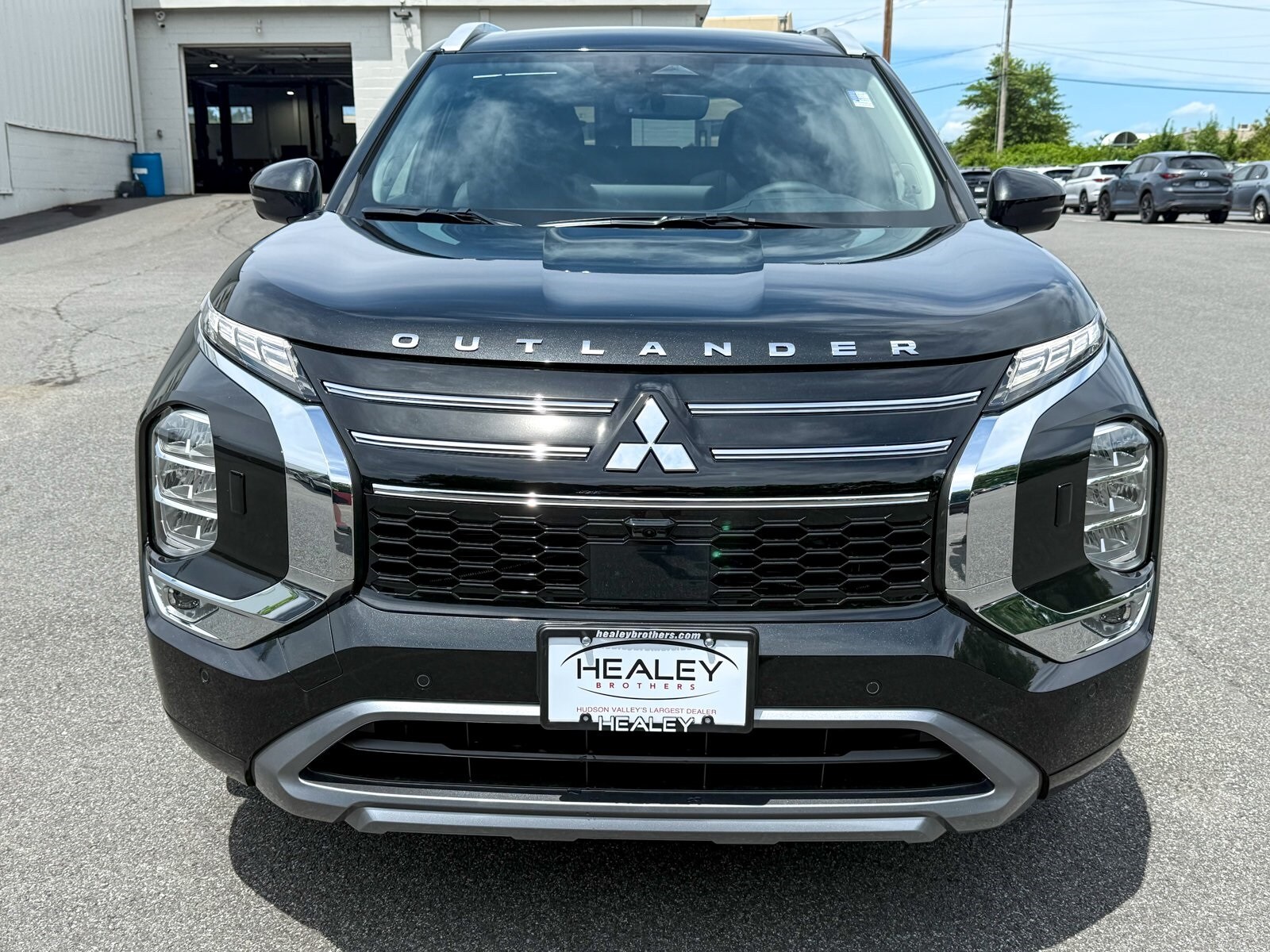 2025 Mitsubishi Outlander SEL GT photo 4
