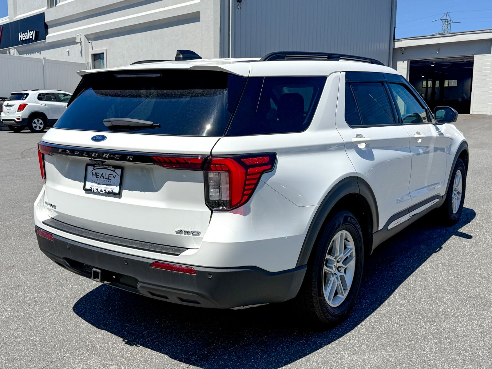2025 Ford Explorer Active - Photo 7