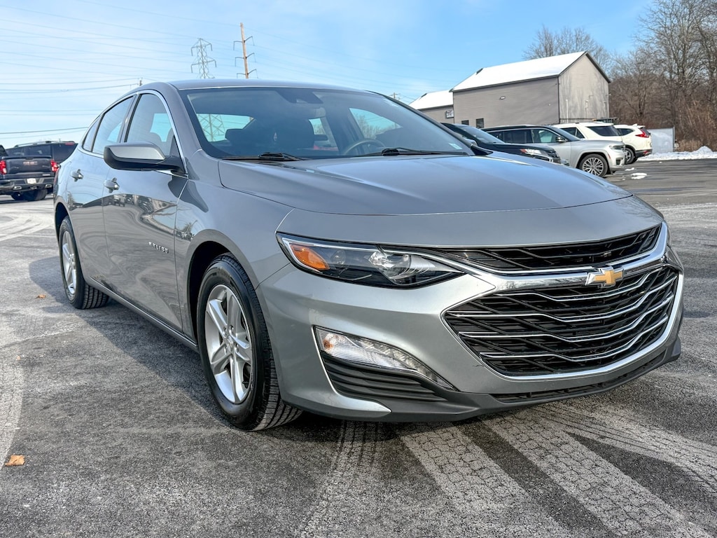 Used 2024 Chevrolet Malibu LT Sedan