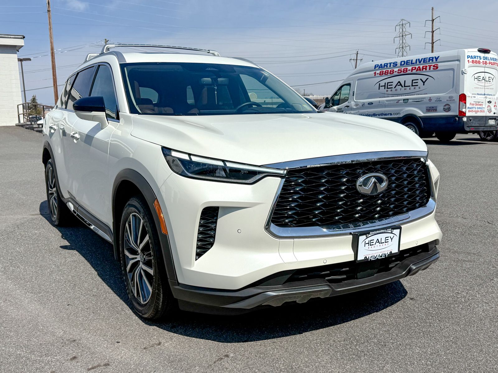 2024 INFINITI QX60 SENSORY AWD's photo