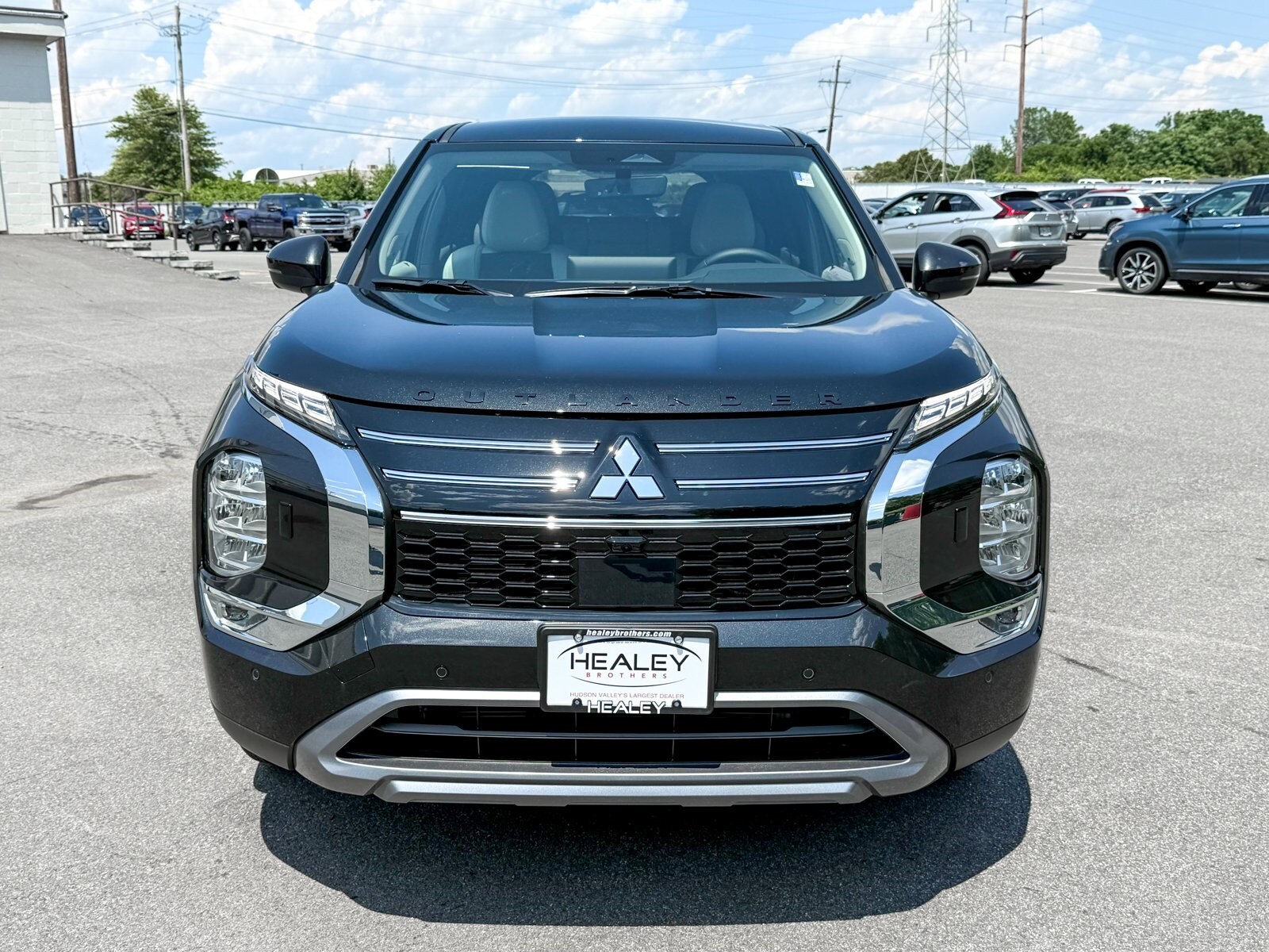 2025 Mitsubishi Outlander SE Ralliart photo 4