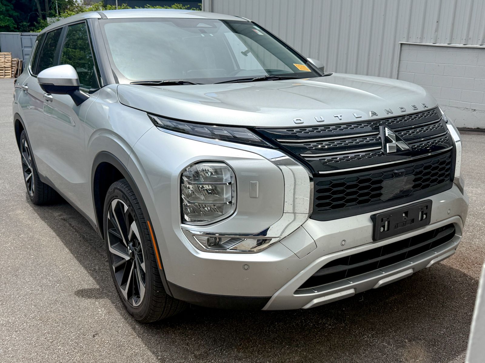 2024 Mitsubishi Outlander SE S-AWC's photo