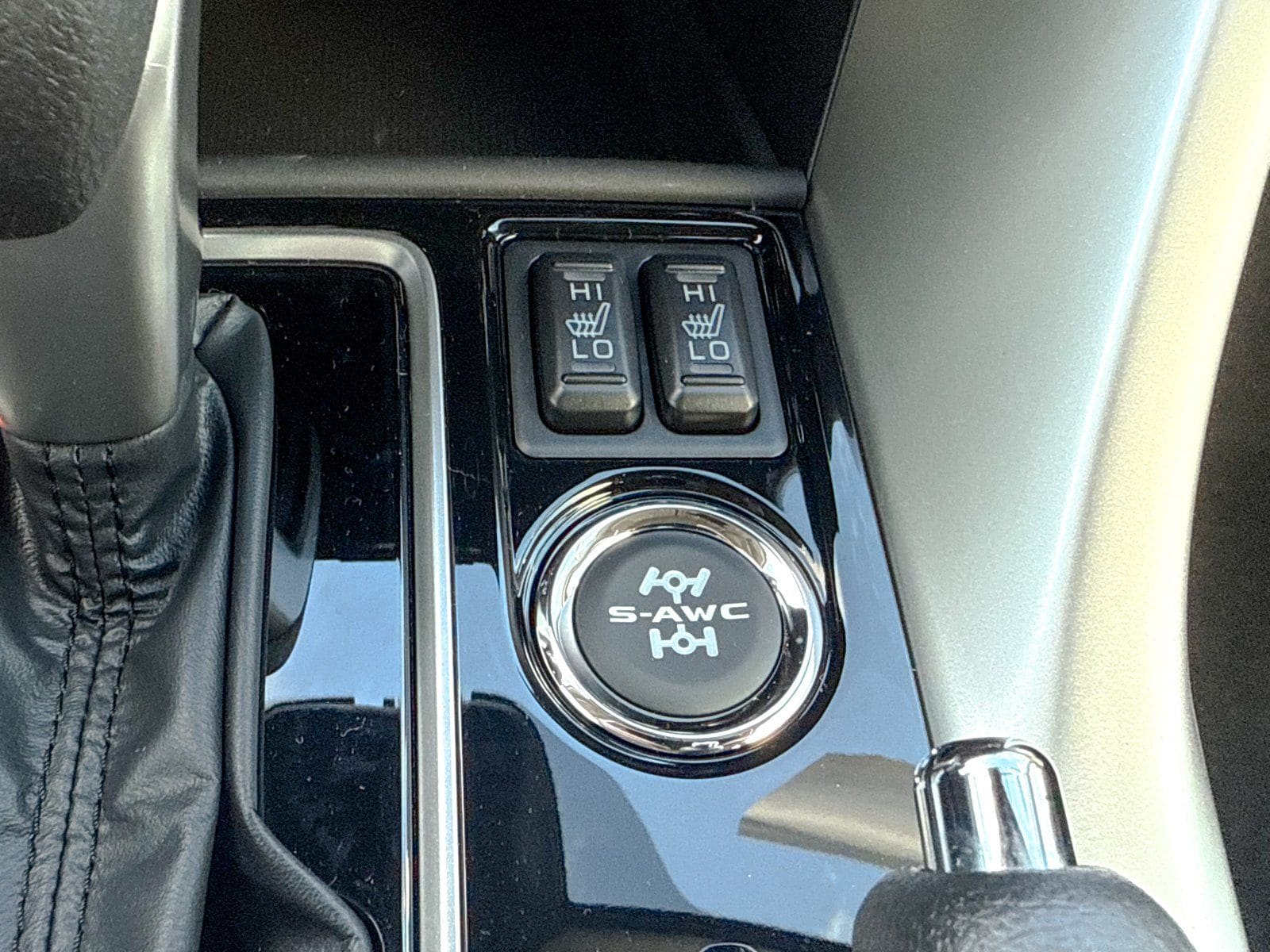2026 Mitsubishi Eclipse Cross LE - Photo 40
