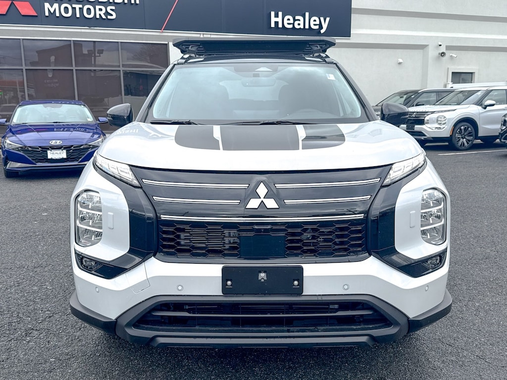 New 2026 Mitsubishi Outlander Trail Edition SUV