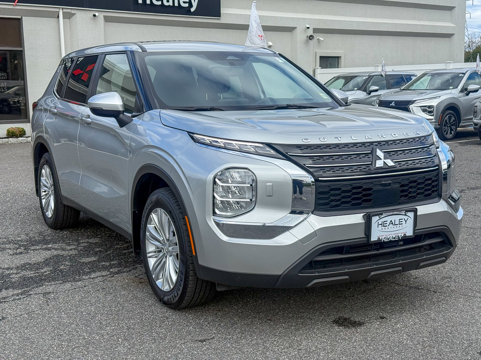 2023 Mitsubishi Outlander
