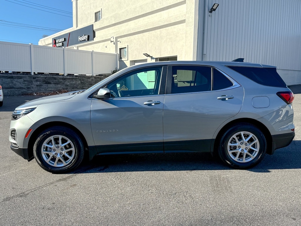 Used 2024 Chevrolet Equinox LT SUV