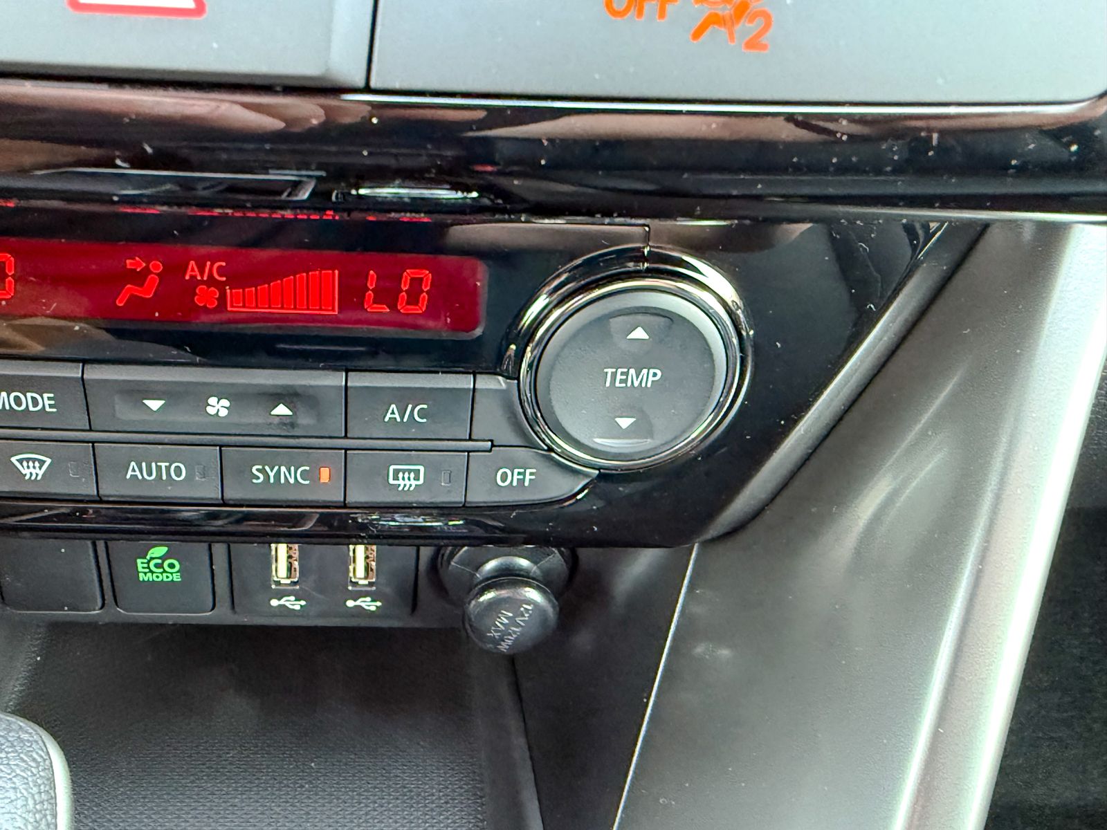 2026 Mitsubishi Eclipse Cross Black Edition - Photo 33