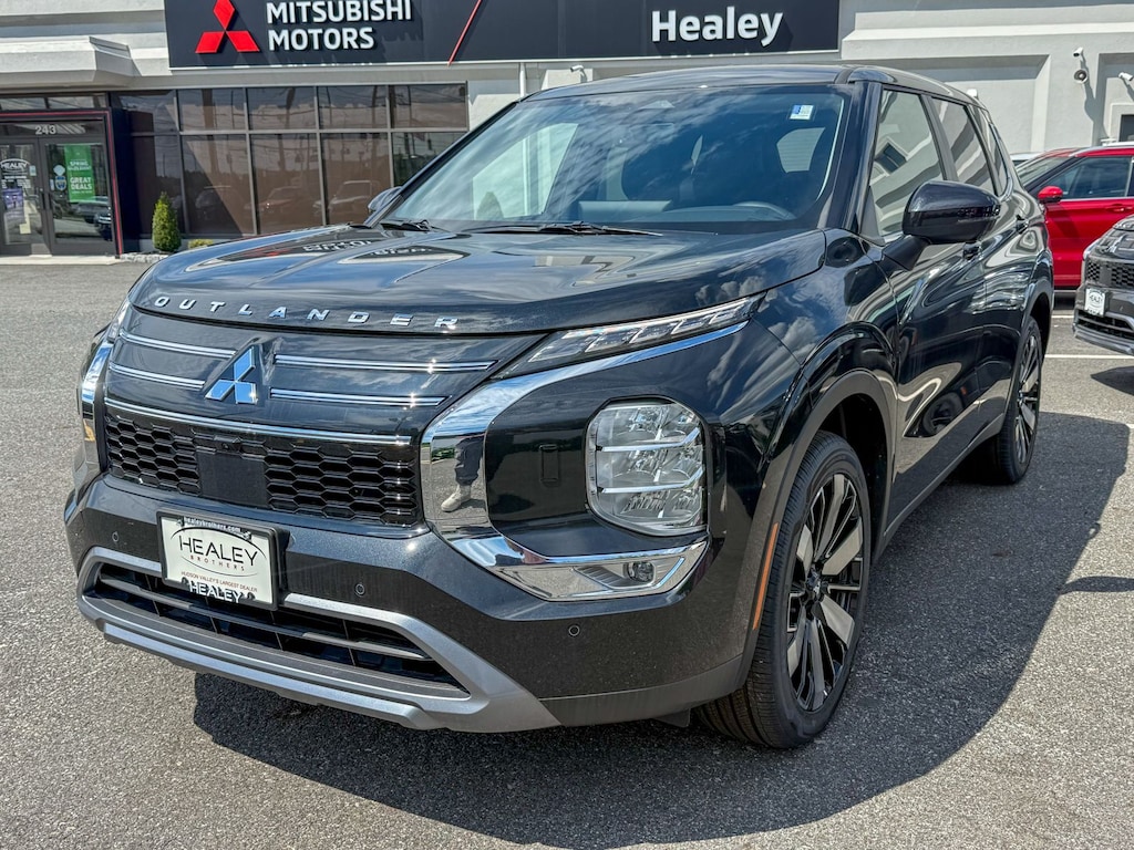 New 2026 Mitsubishi Outlander SE SUV