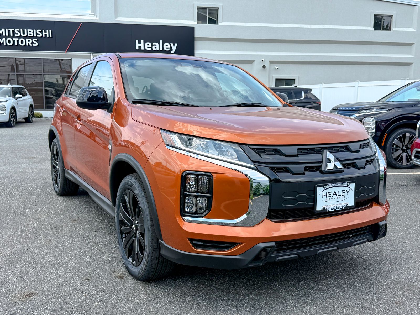 2026 Mitsubishi Outlander Sport LE