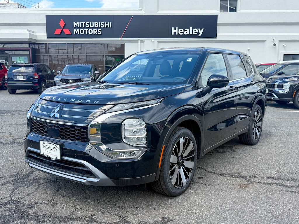 New 2026 Mitsubishi Outlander SE SUV