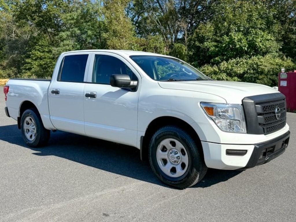 Used 2022 Nissan Titan S Truck