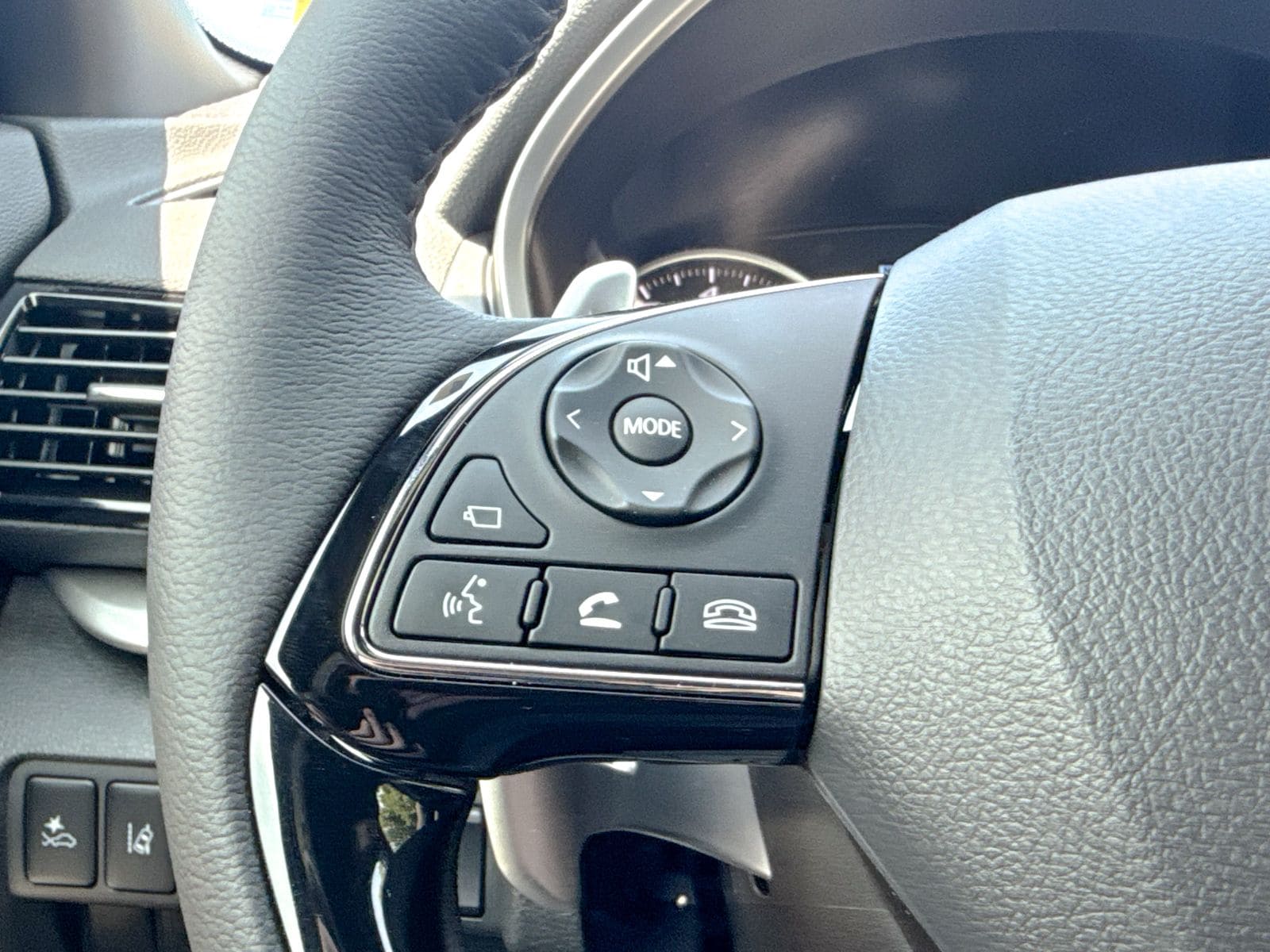 2026 Mitsubishi Eclipse Cross SEL - Photo 45
