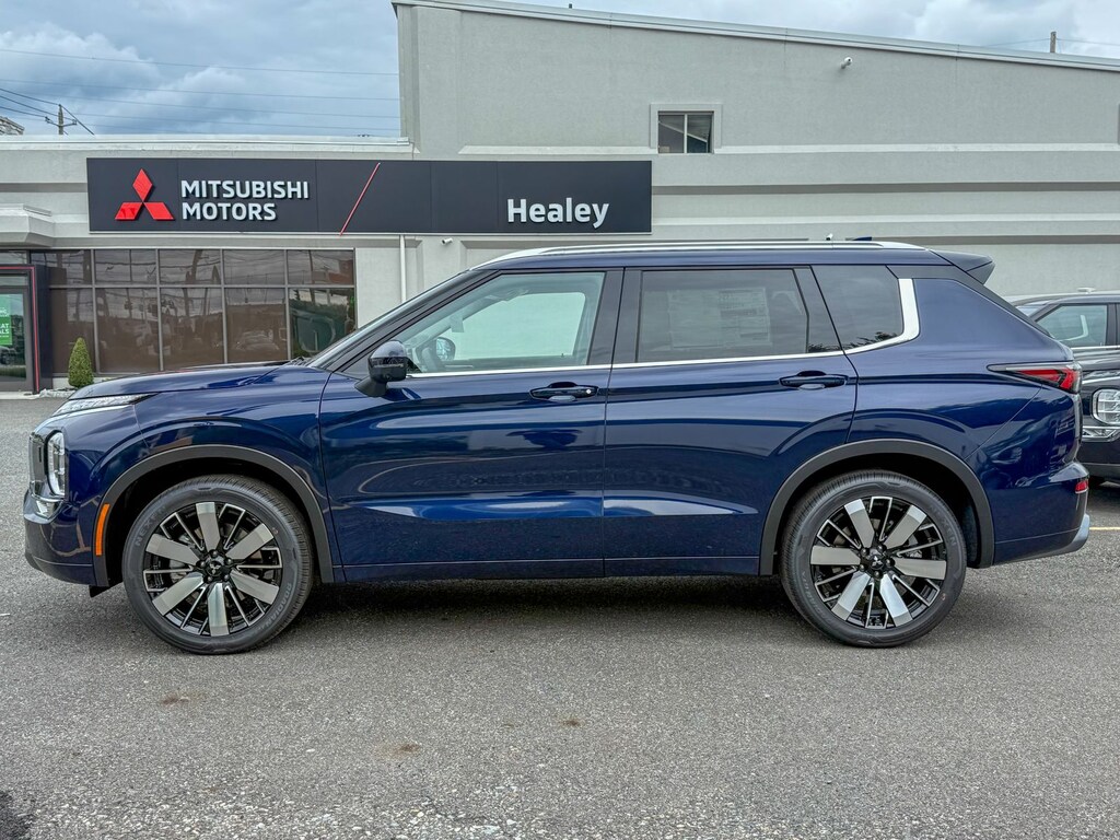 New 2026 Mitsubishi Outlander SUV