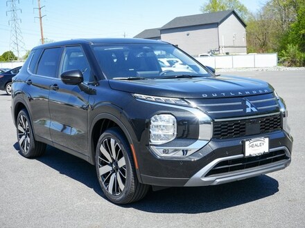 2025 Mitsubishi Outlander SUV