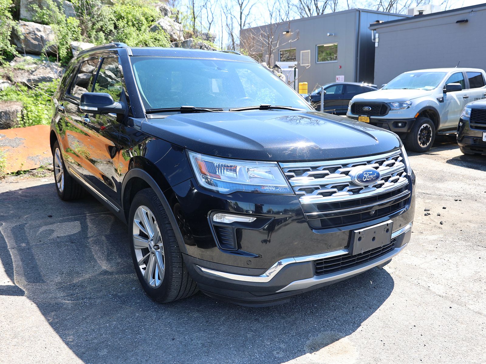 2019 Ford Explorer Limited 4WD's photo