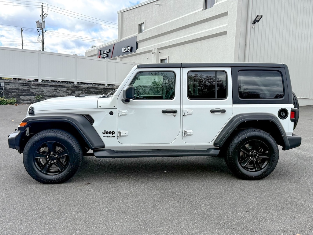 Used 2021 Jeep Wrangler Unlimited Sport Altitude SUV