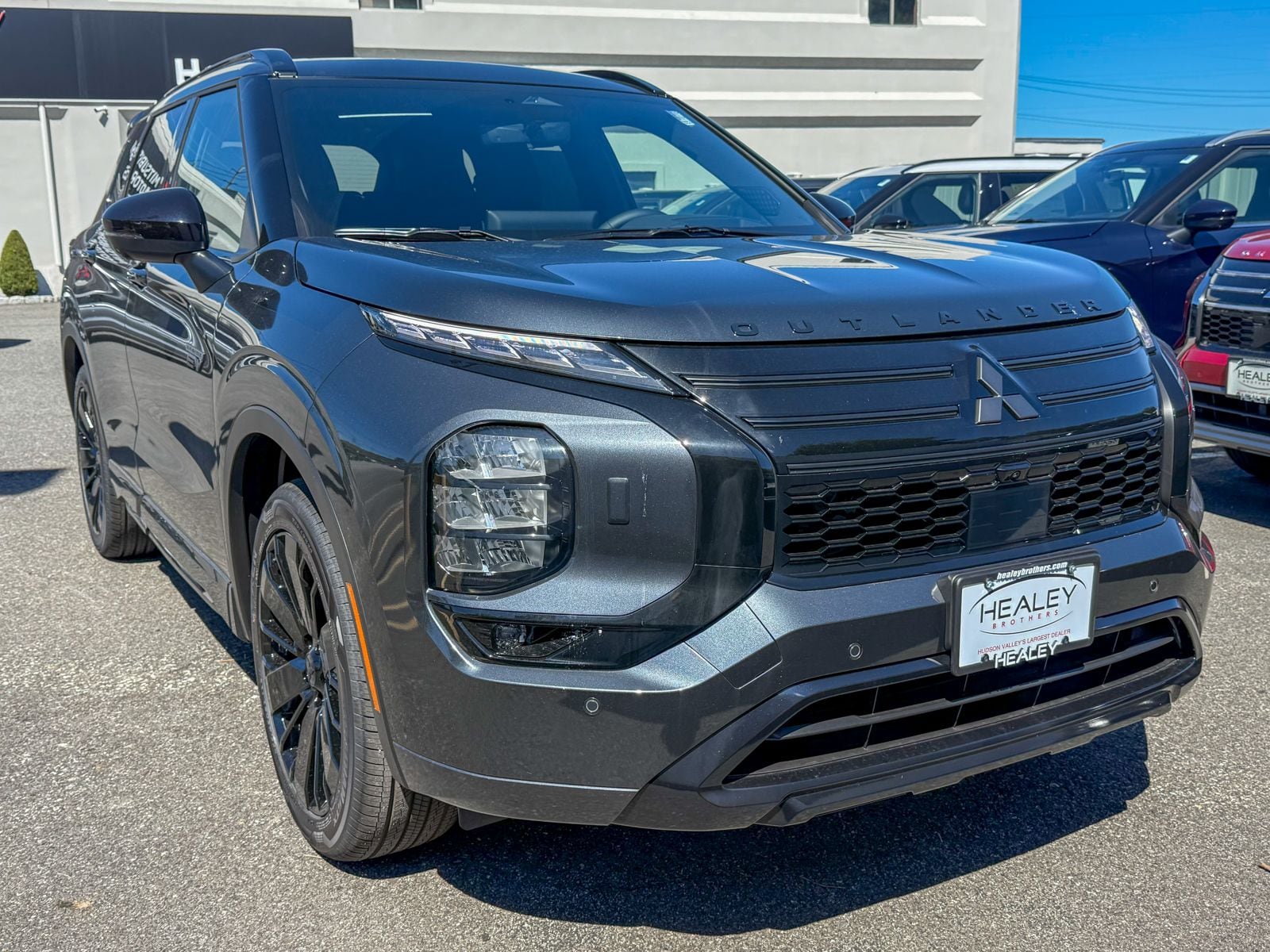 2026 Mitsubishi Outlander Plug-in Hybrid